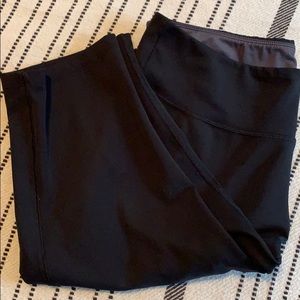 New Balance Cropped Leggings